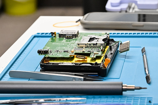 画像ギャラリー No.028のサムネイル画像 / 壊れたゲーム機器を，ご近所で直す選択肢――今まであんまり目に入ってなかった「ゲームホスピタル」で修理してもらった