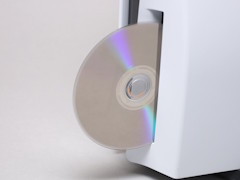 Blu-ray Disc�ϡ��������DVD�����˻Ѥ�ä��Ƥ��ޤ��Τ������������Ϯ���줿������ߤ򡤸��ǥ���������ˤȤ��碌�ƿ����֤�