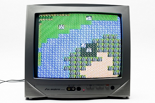 画像ギャラリー No.030のサムネイル画像 / 30年前の今日発売されたファミコン版「ドラゴンクエスト」を，当時生まれてもいない編集者がプレイ。竜王を倒す旅は驚きと戸惑いの連続だった