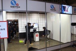 画像ギャラリー No.009のサムネイル画像 / ゲームファンとゲーム大会の祭典「闘会議2017」が開幕。Switch試遊やゲーム実況，大会などなど，注目ブースをチェックしてきた