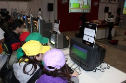画像ギャラリー No.023のサムネイル画像 / ゲームファンとゲーム大会の祭典「闘会議2017」が開幕。Switch試遊やゲーム実況，大会などなど，注目ブースをチェックしてきた