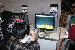 画像ギャラリー No.024のサムネイル画像 / ゲームファンとゲーム大会の祭典「闘会議2017」が開幕。Switch試遊やゲーム実況，大会などなど，注目ブースをチェックしてきた