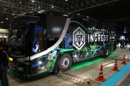 画像ギャラリー No.031のサムネイル画像 / ゲームファンとゲーム大会の祭典「闘会議2017」が開幕。Switch試遊やゲーム実況，大会などなど，注目ブースをチェックしてきた