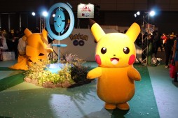 画像ギャラリー No.034のサムネイル画像 / ゲームファンとゲーム大会の祭典「闘会議2017」が開幕。Switch試遊やゲーム実況，大会などなど，注目ブースをチェックしてきた