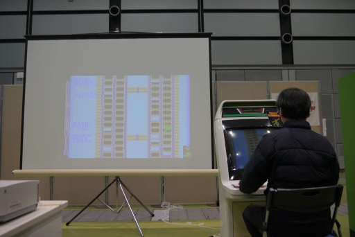 画像ギャラリー No.047のサムネイル画像 / レトロゲーム即売会「RETRO GAME SUMMIT  Lv.3」会場レポート。ゲームと好きの気持ちがあふれ，「クレイジー・クライマー」世界大会も開催