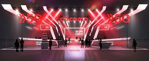 画像ギャラリー No.008のサムネイル画像 / NTTドコモ，TGS 2019会場でときど選手対ウメハラ選手の「SFV」による対戦をARで披露。5G対応スマホを使った対戦イベントも実施