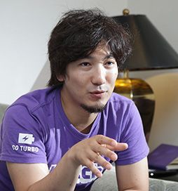 画像ギャラリー No.005のサムネイル画像 / ［TGS 2016］梅原大吾選手が語る，格闘ゲーム実況配信のこれまでと，これから