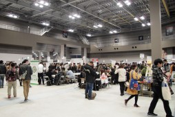 画像ギャラリー No.003のサムネイル画像 / ボードゲームの祭典「ゲームマーケット2016秋」レポート。ゲームマーケット大賞は，すまいる120円工房の「ビンジョー×コウジョー」が受賞