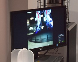 画像ギャラリー No.006のサムネイル画像 / VR ZONEの新アクティビティ「ガンダムユニコーンVR 激突・ダイバ上空」レポート。夜のお台場上空でUCガンダムとシナンジュが激突