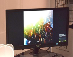 画像ギャラリー No.010のサムネイル画像 / VR ZONEの新アクティビティ「ガンダムユニコーンVR 激突・ダイバ上空」レポート。夜のお台場上空でUCガンダムとシナンジュが激突
