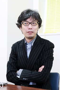 画像ギャラリー No.001のサムネイル画像 / 逆2.5次元，なぜ舞台からはじまった？　イシイジロウ氏と松崎史也氏に舞台「龍よ、狼と踊れ」プロジェクトの経緯を聞く
