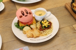 画像ギャラリー No.013のサムネイル画像 / 東京ソラマチの「カービィカフェ」が装いも新たにリニューアルオープン！　コーヒーを使った新メニューに注目