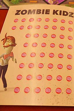 画像ギャラリー No.005のサムネイル画像 / プレイを重ねることでシステムが変化するボードゲーム，「ゾンビキッズ：進化の封印」体験会をレポート