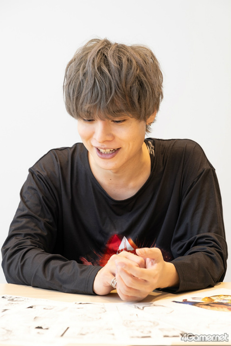 画像ギャラリー No.005のサムネイル画像 / 自称“トゲの少ないサボテン”の岡本信彦さんは，種なしスイカを育てたい。ボイスコミック「花ふるコロニーロット」出演キャストインタビュー