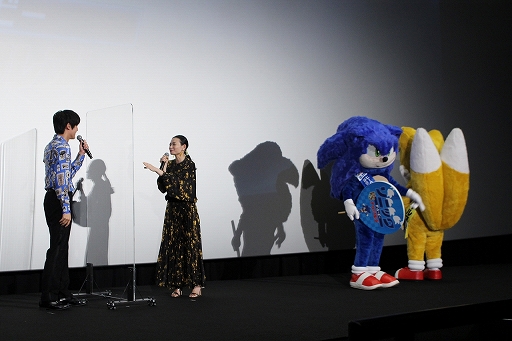 画像ギャラリー No.009のサムネイル画像 / 「ソニック・ザ・ムービー／ソニック VS ナックルズ」舞台挨拶をレポート。前作からパワーアップした内容にソニック役の中川大志さんも絶賛