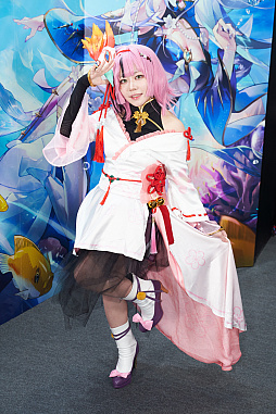 画像ギャラリー No.066のサムネイル画像 / 「ニコニコ超会議2023」フォトレポート。ステージイベントは声出しも解禁，参加者にニコニコ笑顔が浮かんだ会場の様子をお届け