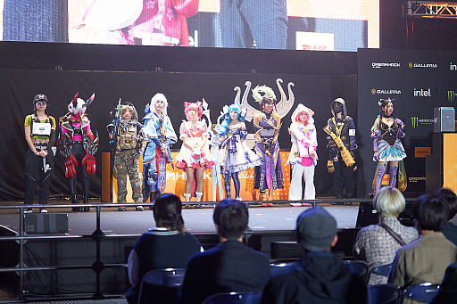 画像ギャラリー No.002のサムネイル画像 / 「DreamHack Japan 2023」，DAY1のコスプレコンテストレポート。LoLやR6Sなどのコスプレで会場を彩る