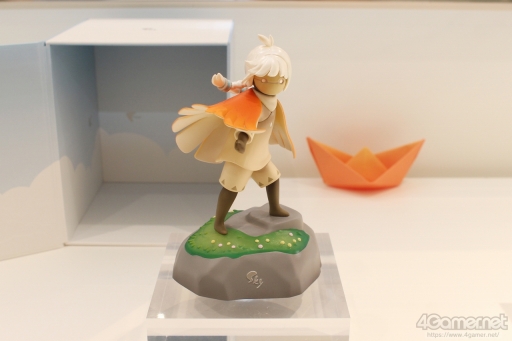画像ギャラリー No.004のサムネイル画像 / 「Sky」と「星の王子さま」のコラボは，どのような思いで始まったのか。開催中のポップアップストアに来店した両作品のキーマン2人に話を聞いた