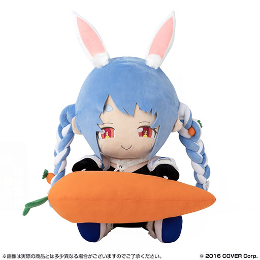 画像ギャラリー No.002のサムネイル画像 / ホロライブ・兎田ぺこらがPCクッションになって登場。全高約55cmのムフー顔が味わい深い一品で，デスクワークのお供におすすめ