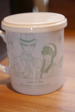 画像ギャラリー No.009のサムネイル画像 / カプコンカフェ，「劇場版 SPY×FAMILY CODE: White」コラボ試食会レポート。可愛らしいグッズと趣向を凝らしたメニューがファンをお出迎え