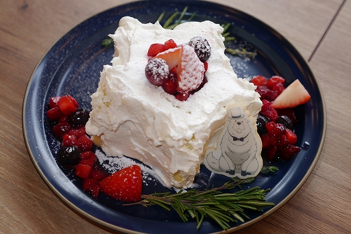 画像ギャラリー No.019のサムネイル画像 / カプコンカフェ，「劇場版 SPY×FAMILY CODE: White」コラボ試食会レポート。可愛らしいグッズと趣向を凝らしたメニューがファンをお出迎え