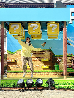 画像ギャラリー No.002のサムネイル画像 / HIKAKINさん，山之内すずさんがUSJ「スーパー・ニンテンドー・ワールド」の新アトラクションに挑戦。「PLAY WILD! チャレンジ」本日開幕