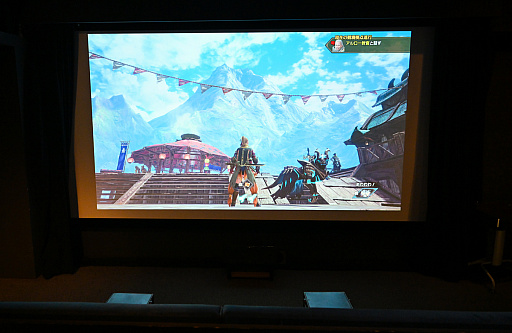 画像ギャラリー No.009のサムネイル画像 / 大スクリーンでゲーム推し活しようぜ！　“レンタルシアター”の165インチ画面で至高のひとときを味わえる時代が来た