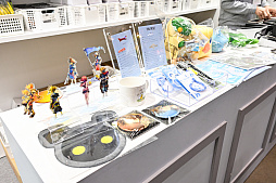 画像ギャラリー No.007のサムネイル画像 / DQ，FF，KHの犬猫グッズ「SQEX PETs」を見てきた！　おもしろワンニャンアイテムたくさんの“インターペット2024”