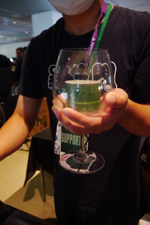 画像ギャラリー No.016のサムネイル画像 / 足首からバーコードリーダーまで，特殊なコントローラと奇想天外なアイデアが楽しい「make.ctrl.Japan」ブースをレポート