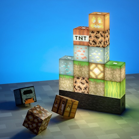 画像ギャラリー No.001のサムネイル画像 / 「クリーパー目覚まし時計ライト」など，「Minecraft」の日本未発売グッズが予約開始。マイクラファン・ショップ9周年キャンペーンがスタート