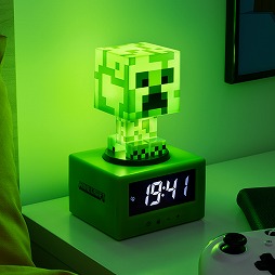 画像ギャラリー No.021のサムネイル画像 / 「クリーパー目覚まし時計ライト」など，「Minecraft」の日本未発売グッズが予約開始。マイクラファン・ショップ9周年キャンペーンがスタート
