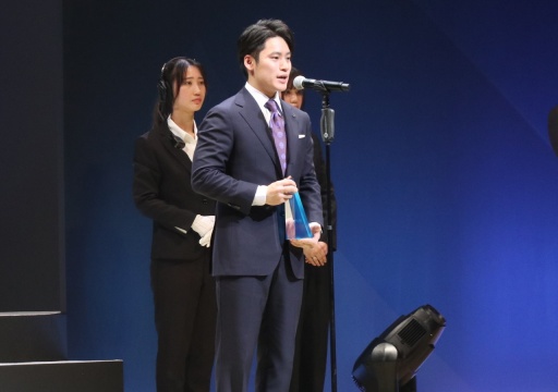 画像ギャラリー No.042のサムネイル画像 / 「日本eスポーツアワード2024」授賞式を開催。最優秀プレイヤーはときど選手，eスポーツ界の流行語大賞は「ガイル村」に決定