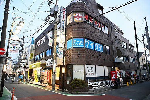 画像ギャラリー No.001のサムネイル画像 / 町のゲーセンの今どき事情――「ゲームセンター富士見台ワイワイ」で見る，地元に根付きながら世界に広げる店舗運営