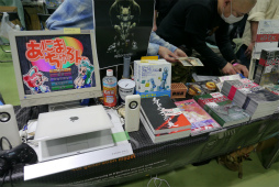 画像ギャラリー No.018のサムネイル画像 / レトロゲーム愛だらけの「RETRO GAME SUMMIT  Lv.4」開催。実機で動くファミコンソフト，研究同人誌，「ファイナルファイト」最速大会なども