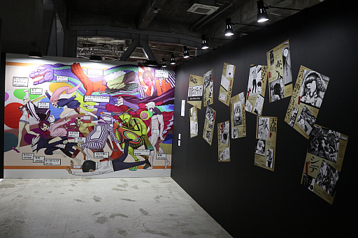 画像ギャラリー No.026のサムネイル画像 / 「少年ジャンプ＋展」が東京・天王洲にて開催中。数々の人気作品を輩出しているマンガ誌アプリの10年を堪能できた内覧会をレポート