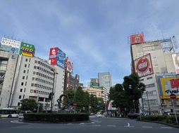 画像ギャラリー No.011のサムネイル画像 / 耳の穴をふさがないイヤホン「nwm DOTS」は，散歩しながら使うのにけっこう良い感じ（「買い物Surfer」第27回）