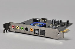 画像ギャラリー No.005のサムネイル画像 / 「PCIe Sound Blaster Recon3D」完全理解(後編)。X-Fiより落ちる出力品質と,可能性を感じる入力系プロセッサと