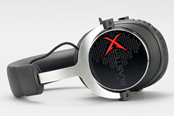 画像ギャラリー No.006のサムネイル画像 / 【PR】「Sound BlasterX」ヘッドセットを試す。新しいゲーマー向けモデルは, 「ワンクリック音響最適化」から「プロ仕様」まで広く対応できるのが魅力だ