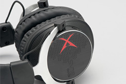 画像ギャラリー No.010のサムネイル画像 / 【PR】「Sound BlasterX」ヘッドセットを試す。新しいゲーマー向けモデルは, 「ワンクリック音響最適化」から「プロ仕様」まで広く対応できるのが魅力だ