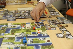 画像ギャラリー No.040のサムネイル画像 / 仕事のふりしてゲームを遊びたい!――というわけで,「Sid Meier's Civilization: The Board Game」を遊んでみたの巻
