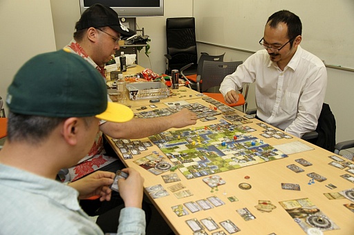 画像ギャラリー No.056のサムネイル画像 / 仕事のふりしてゲームを遊びたい!――というわけで,「Sid Meier's Civilization: The Board Game」を遊んでみたの巻