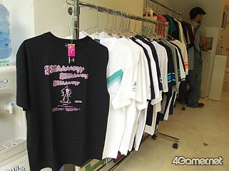 画像ギャラリー No.003のサムネイル画像 / 任天堂公認アパレルブランド「THE KING OF GAMES」の10周年を記念する展示会「KOG10（展）」が渋谷でスタート。会場で限定Tシャツを手に入れよう！