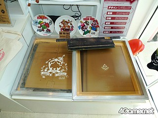 画像ギャラリー No.006のサムネイル画像 / 任天堂公認アパレルブランド「THE KING OF GAMES」の10周年を記念する展示会「KOG10（展）」が渋谷でスタート。会場で限定Tシャツを手に入れよう！
