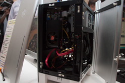 画像ギャラリー No.005のサムネイル画像 / “米びつ”PCケースにMini-ITX対応版が登場，Raven RV04は「開発中」〜秋葉原で行われたSilverStoneイベントレポート