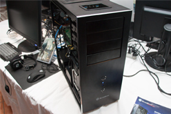 画像ギャラリー No.016のサムネイル画像 / “米びつ”PCケースにMini-ITX対応版が登場，Raven RV04は「開発中」〜秋葉原で行われたSilverStoneイベントレポート