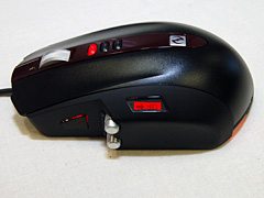 画像ギャラリー No.030のサムネイル画像 / Microsoft,ゲーマー向けマウス「SideWinder」を国内初公開