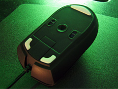 画像ギャラリー No.005のサムネイル画像 / 3ボタン仕様のゲーマー向けマウス「Razer Salmosa」，重量は90gに。GIGABYTEとASUSはゲーマー向けキーボードを公開