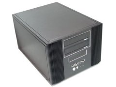 画像ギャラリー No.001のサムネイル画像 / STORM,アルミ製キューブケース採用のゲーマー向けPCを発売