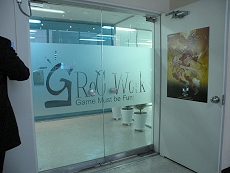 画像ギャラリー No.005のサムネイル画像 / RocWorks Koreaで，横浜デジタルアーツ専門学校生が「homage」への企画をプレゼン