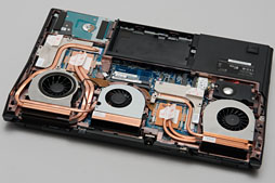 画像ギャラリー No.005のサムネイル画像 / 【PR】ドスパラ初のSLIノートPC「Note GALLERIA GM680M」完全検証。速さだけでなく,使い勝手も一級品だ